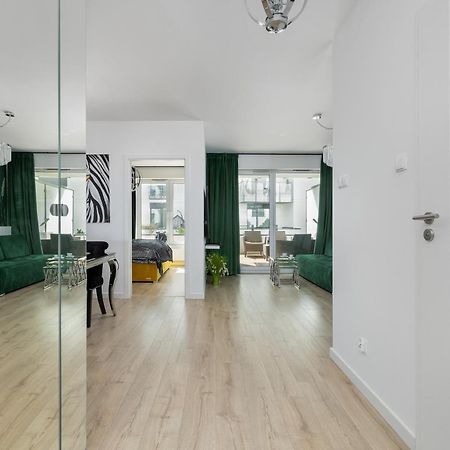 Nadmorskie Tarasy Spa 2 By Jantar Apartamenty Kołobrzeg Exteriör bild