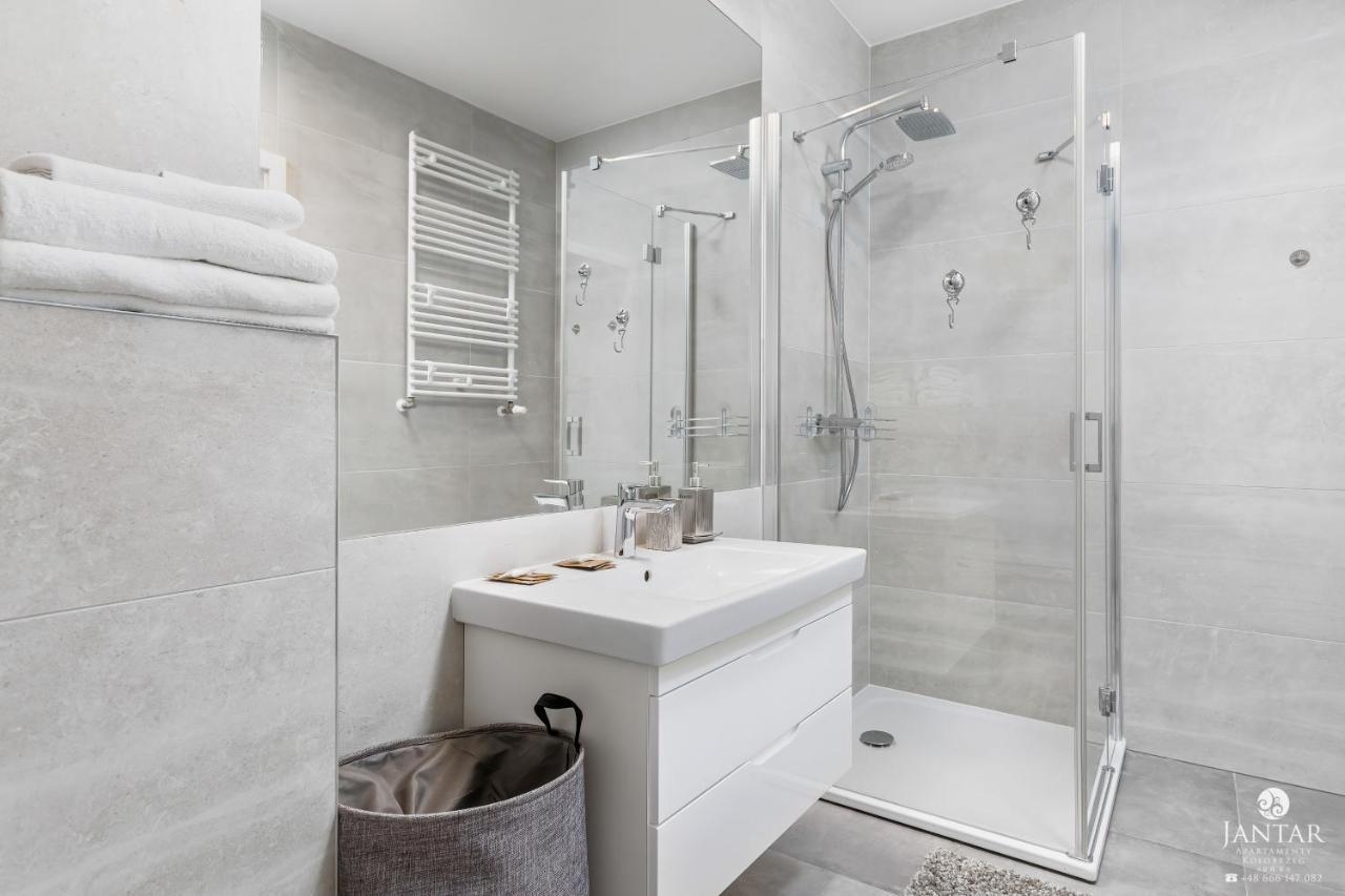 Nadmorskie Tarasy Spa 2 By Jantar Apartamenty Kołobrzeg Exteriör bild