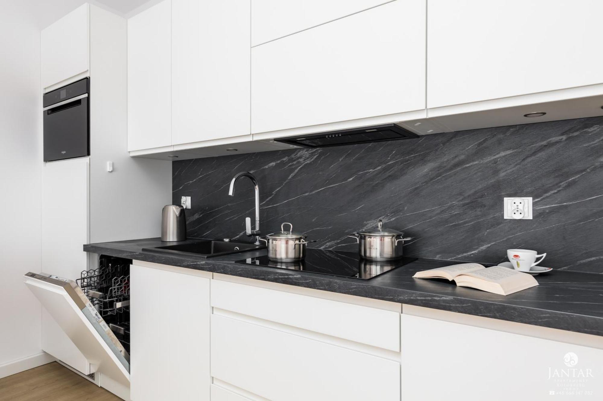 Nadmorskie Tarasy Spa 2 By Jantar Apartamenty Kołobrzeg Exteriör bild